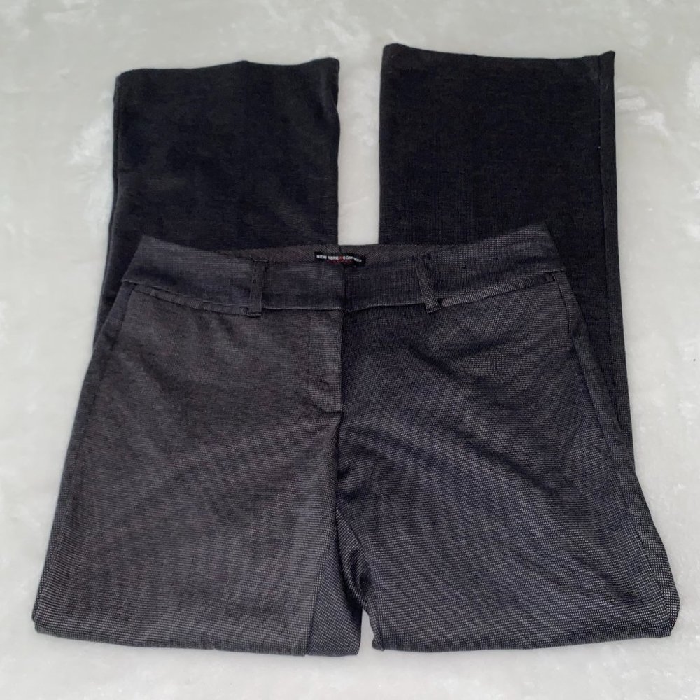 New York & Company 2P stretch knit trousers EUC